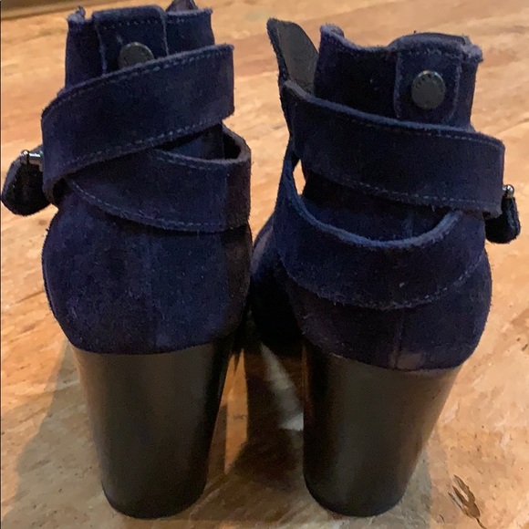 39.5 rag & bone “Harrow” booties in navy EUC - Picture 5 of 8